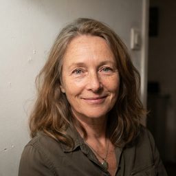 Chloé Lambert
